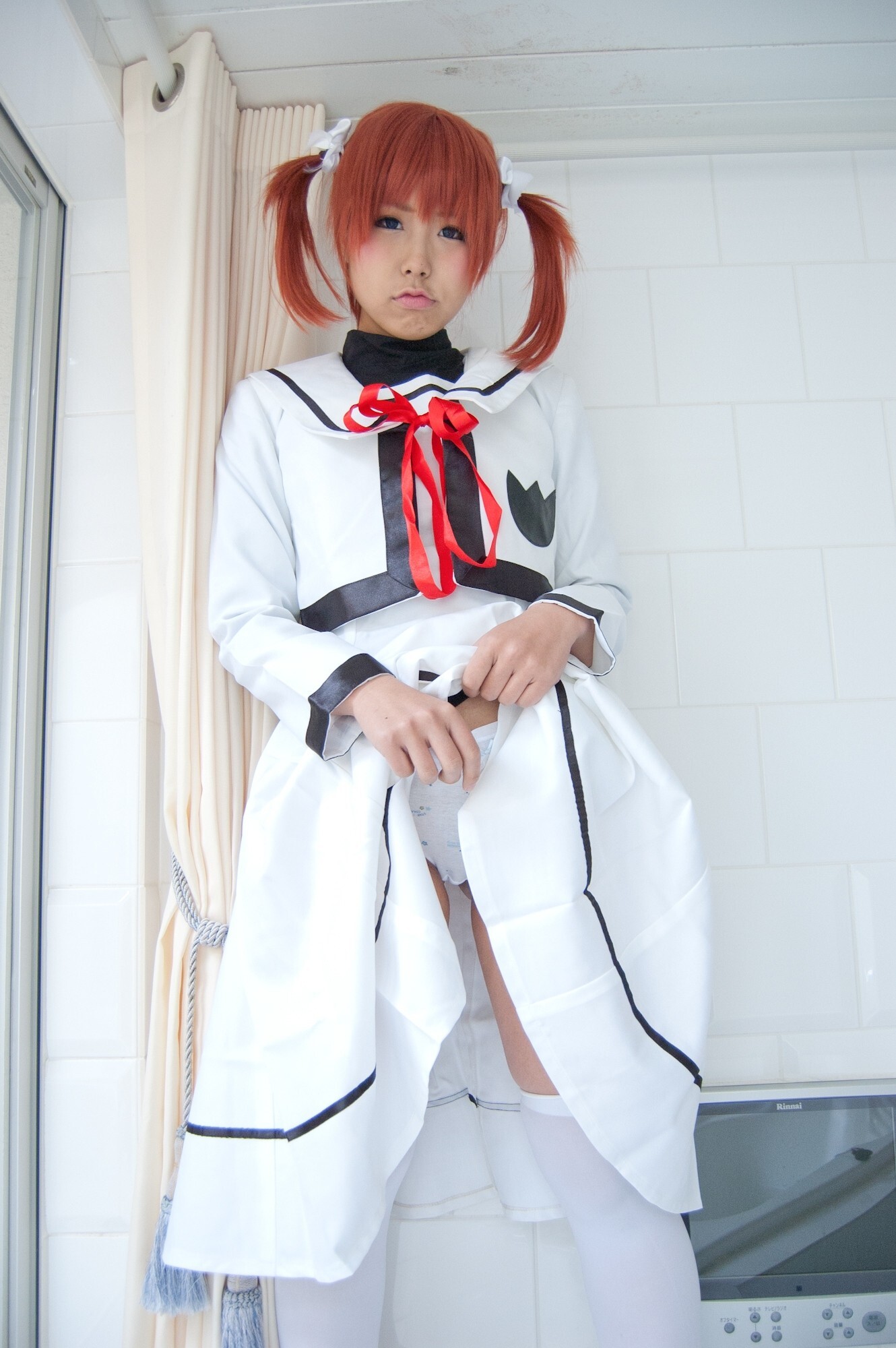 [Cosplay]  Hot Maho Shojo Lyrical Nanoha 1